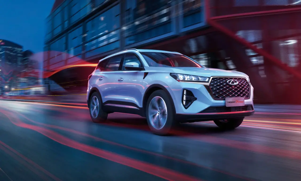 Çin’in Land Rover’ı TIGGO 7 Pro Max Panoramik Cam Tavan ve İleri Güvenlik Sistemleri ile Şaşırtıyor! 1