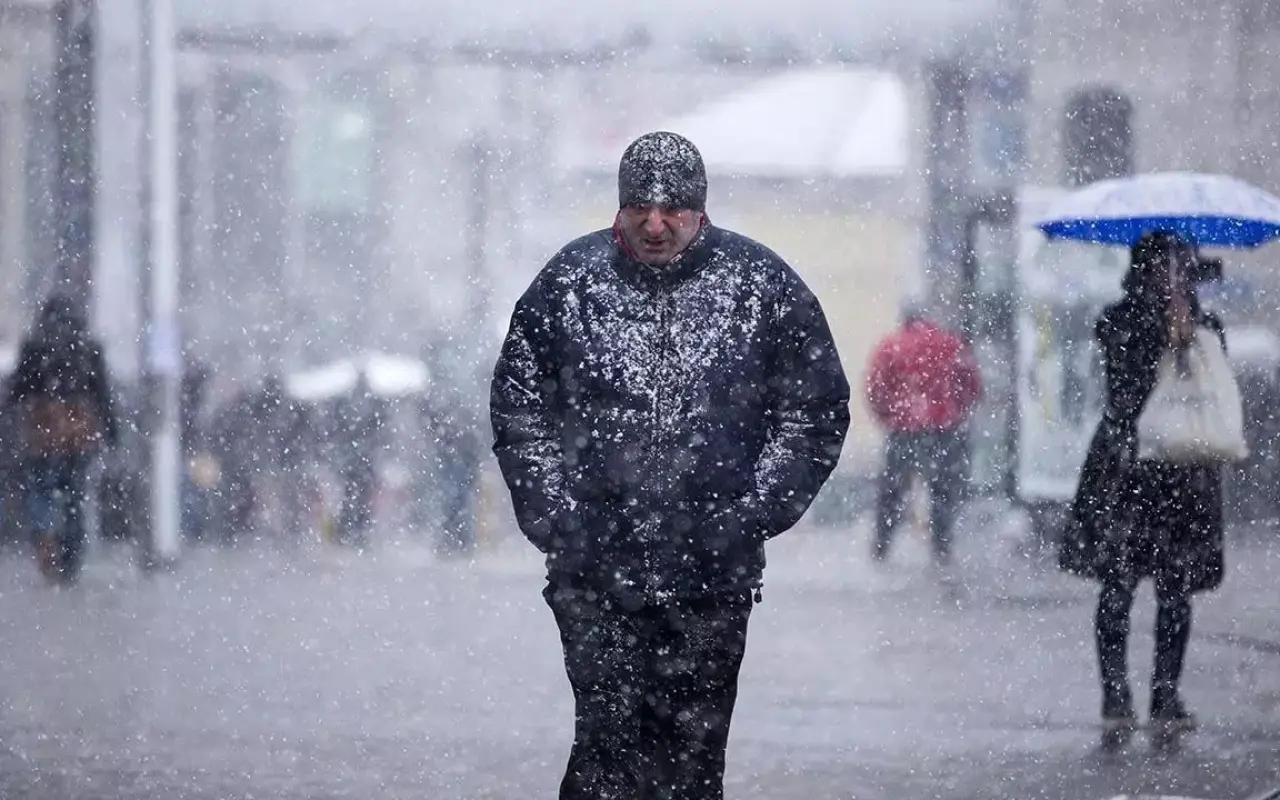 Meteoroloji tarihi duyurdu! İstanbul'a beklenen kar geliyor 2