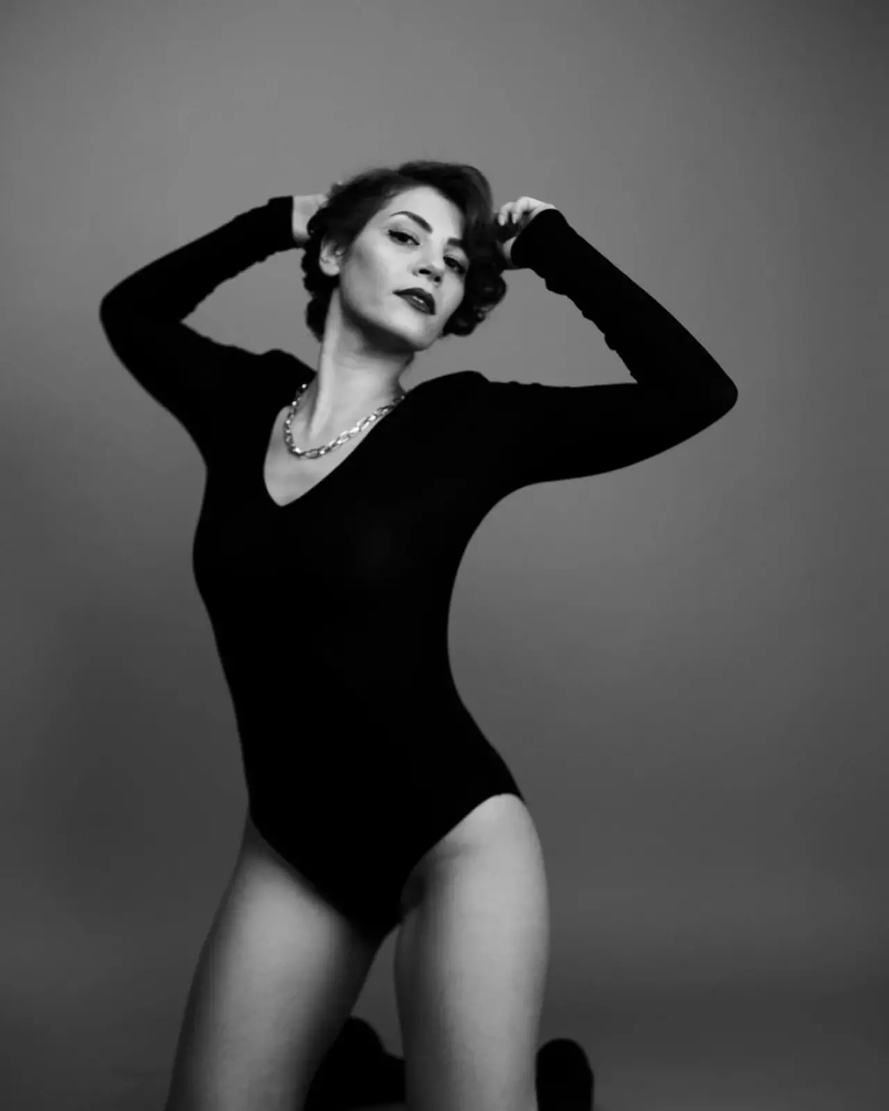 Sevim Erdoğan’ı görenler gözlerine inanamadı! Kızılcık Şerbeti’nin ağırbaşlı Leman’ı gerçek hayatta bambaşka biri çıktı 5