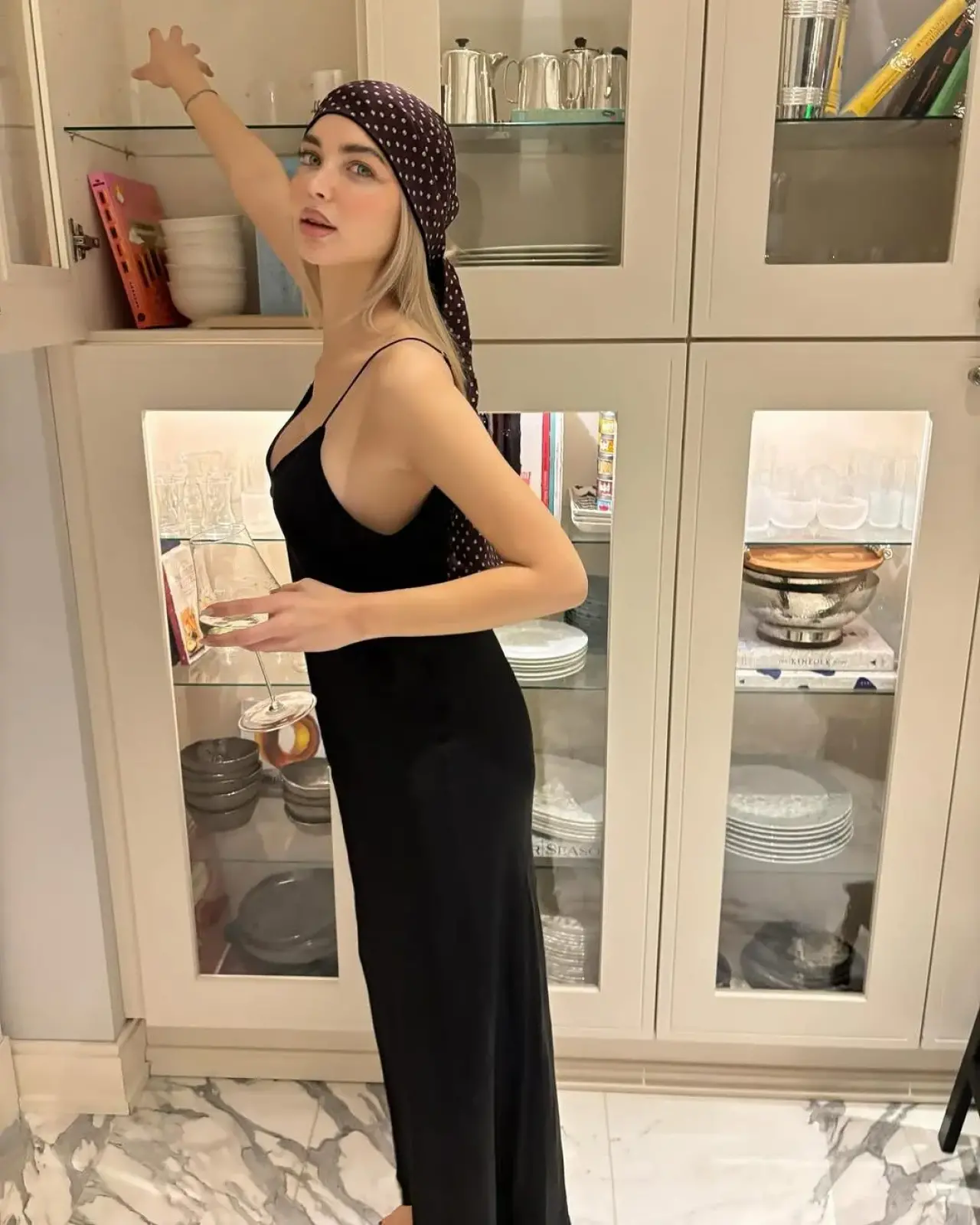 İrem Haznedar Kimdir, Blok3'le Sevgili mi, Kaç Yaşında, Sevgilisi Kim, Nereli? Ünlü Modelin Instagram Hesabı? Detaylar! 2