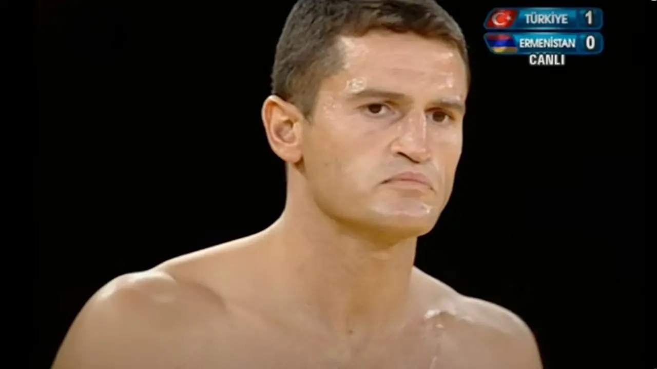 Kick Boksçu Yavuz Özden Kimdir? Kimi, Neden Darp Etti? Tutuklandı mı? 5