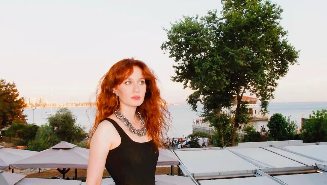 Berna Koraltürk Kimdir, Kaç Yaşında, Nereli, Sevgilisi Kim, Evli mi? Kariyeri, Özel Hayatı ve Yer Aldığı Tüm Diziler! 7