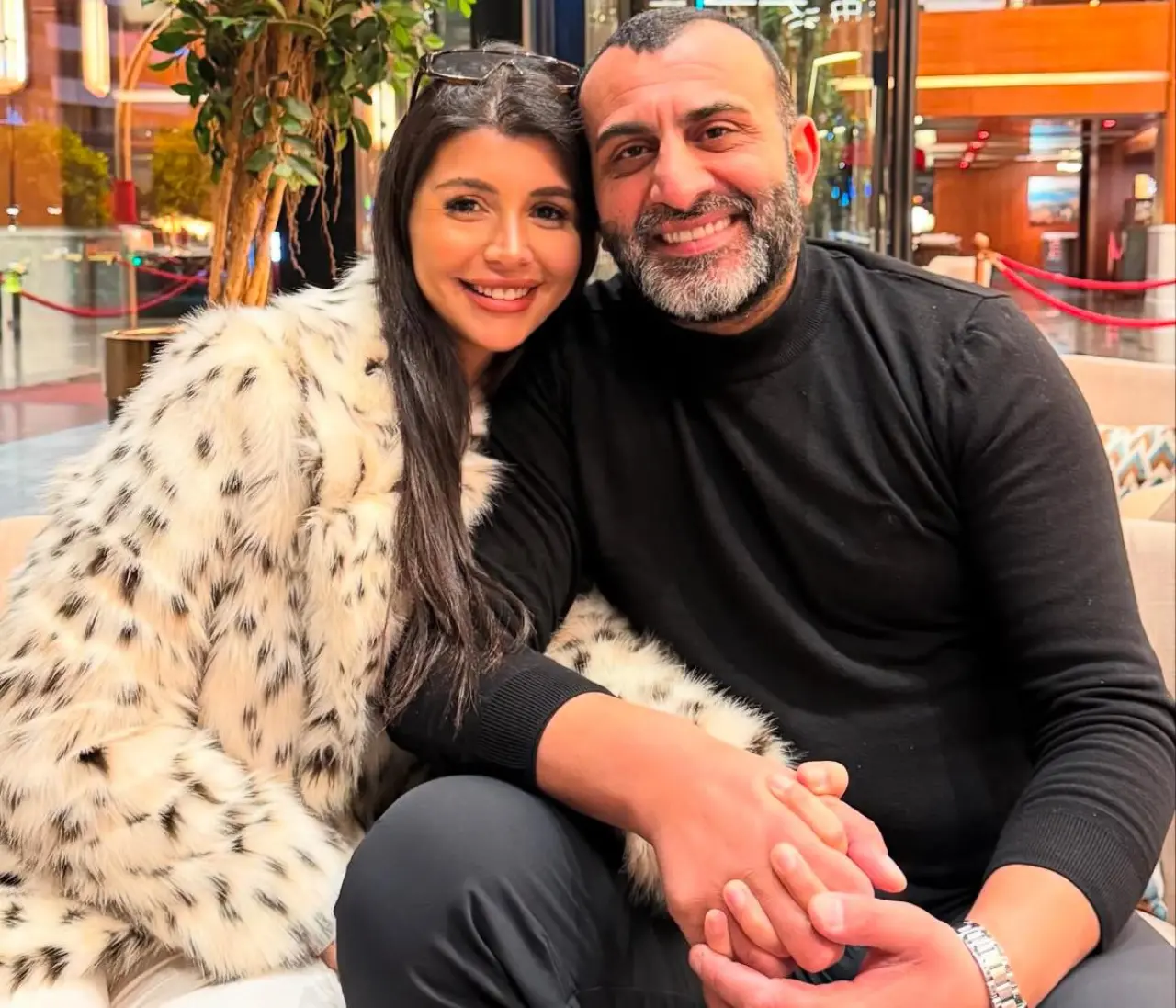 Özden Özdoğan'ın Hayatı ve Biyografisi: Kimdir, Kaç Yaşında, Nereli, Evli mi, Kaç Çocuğu Var, Ne İş Yapıyor? 5