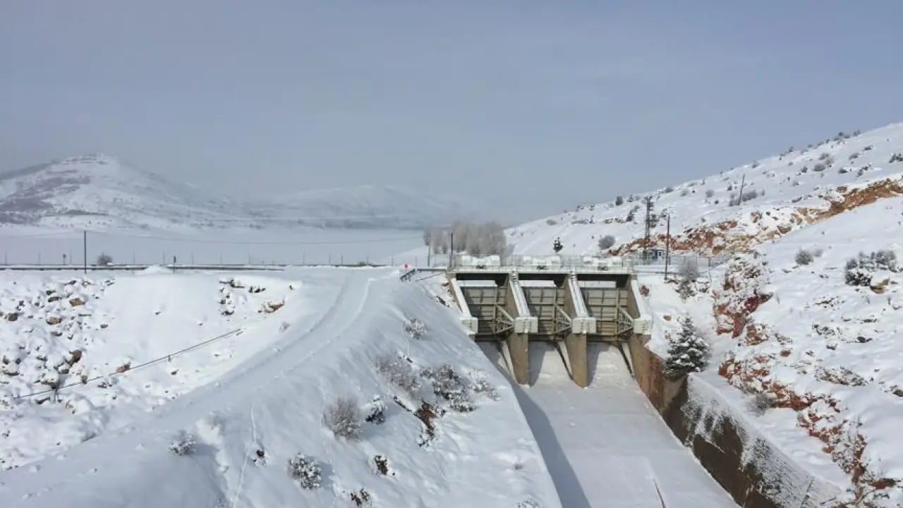 İstanbul'da 10-11-12 Şubat Tarihlerinde Kar Yağacak mı? AKOM Bilgilendirme Yayınladı 5