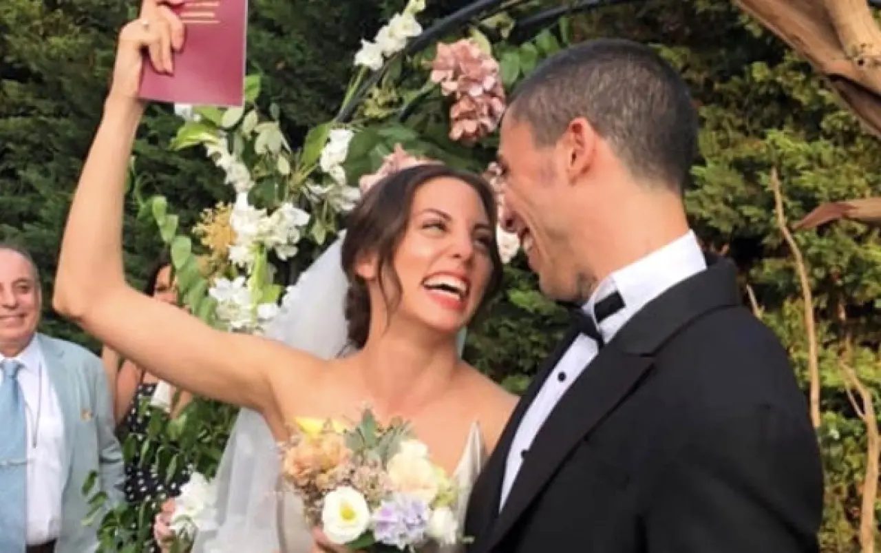 Öykü Karayel Kimdir, Kaç Yaşında, Nereli, Evli mi, Kaç Çocuğu Var? Hayatı ve Biyografisi 4