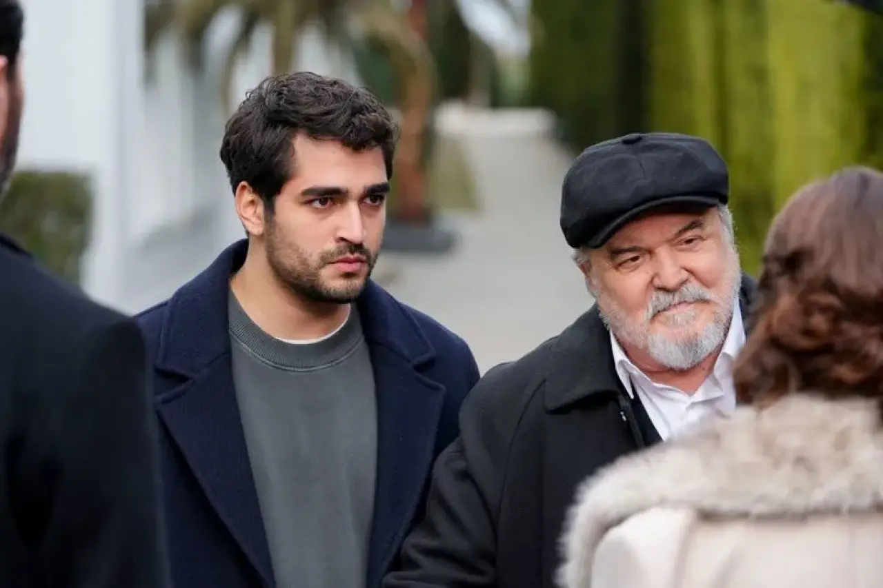 Yalı Çapkını 93. Bölüm Fragmanı Yayında! Ferit’in Sırrı Ortaya Çıkıyor mu? 2