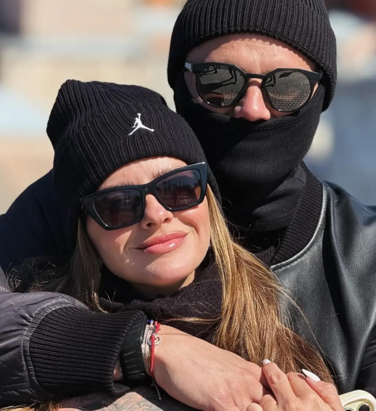 Maskeli Aşk: Mauro Icardi ve China Suarez, İstanbul’da Gizlice Romantik Bir Geziye Çıktı! 4