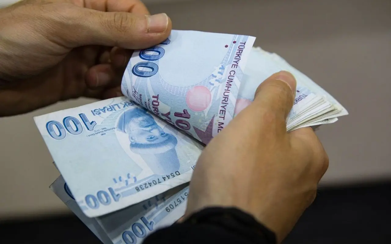 Emekli, ne kadar bayram ikramiyesi alacak? 8