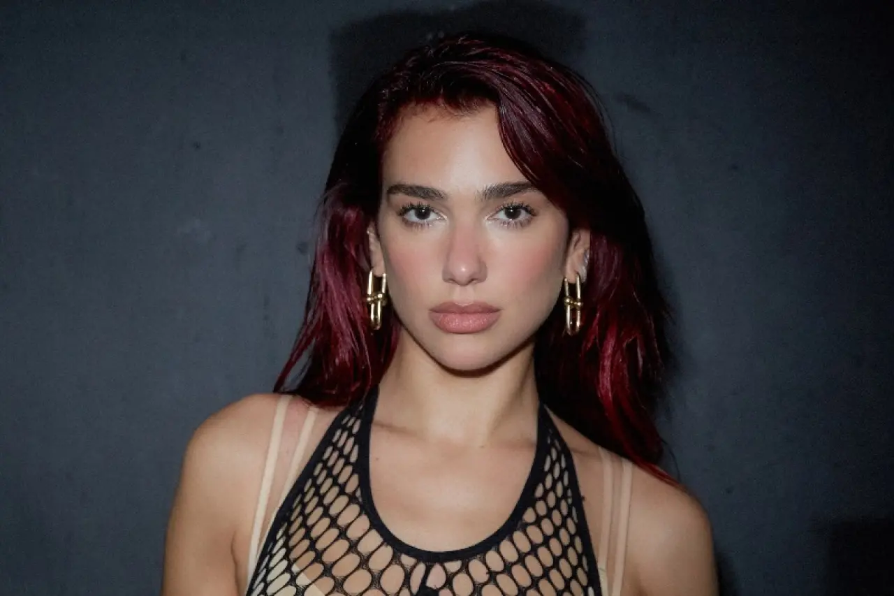 Dua Lipa’nın "Radical Optimism" Albümündeki Şarkıların Gizli Mesajları Ortaya Çıktı! 3