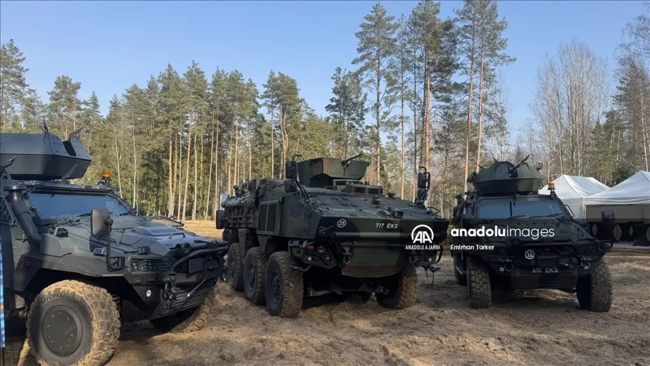 Türk Silah ve Savunma Sanayii Avrupa'da İsminden Söz Ettirmeye Devam Ediyor: Estonya 50 Zırhlı Personel Taşıyıcıyı Satın Aldı! 6