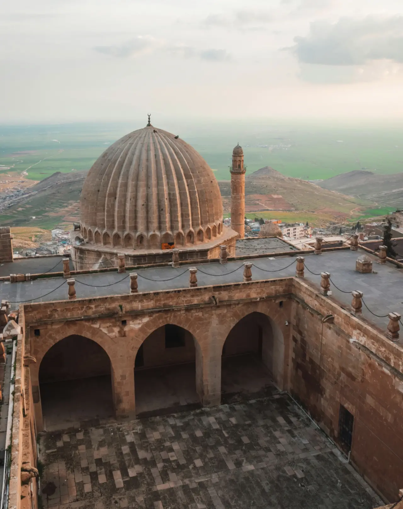 Taş evleri, sokakları ve tarihi mekânlarıyla: Mardin 2