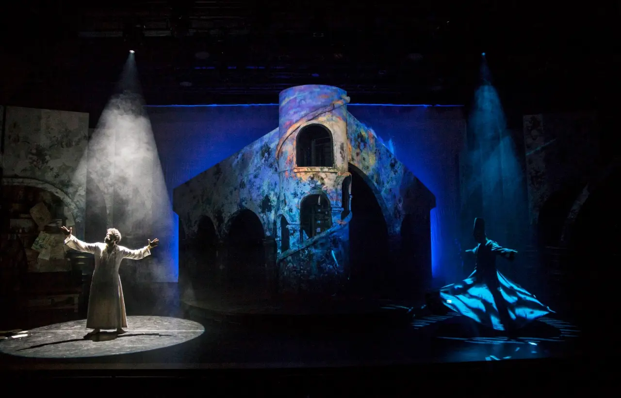 Devlet tiyatrolarında seyirci patlaması: 2 milyon kişi ayakta alkışladı! 1