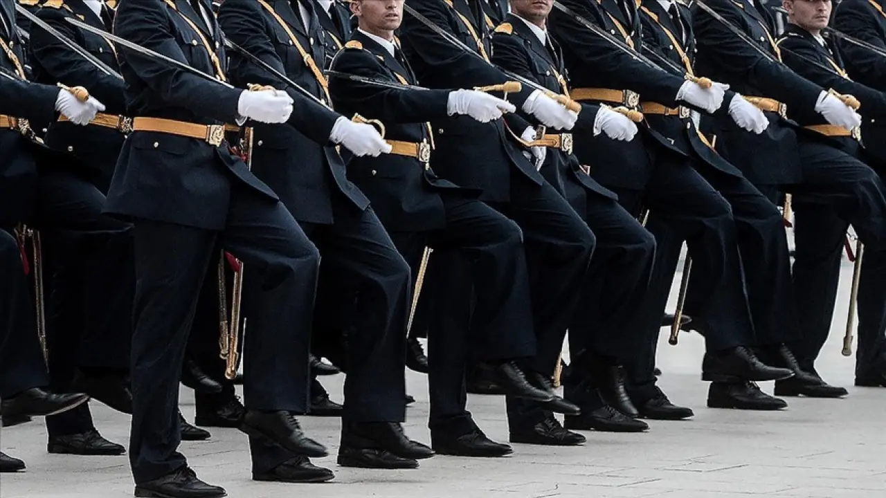 Askeri Askeri Öğrencilere Şok Yasa! Artık Fakülte veya Bölüm Değişikliği Yapamayacaklar 1