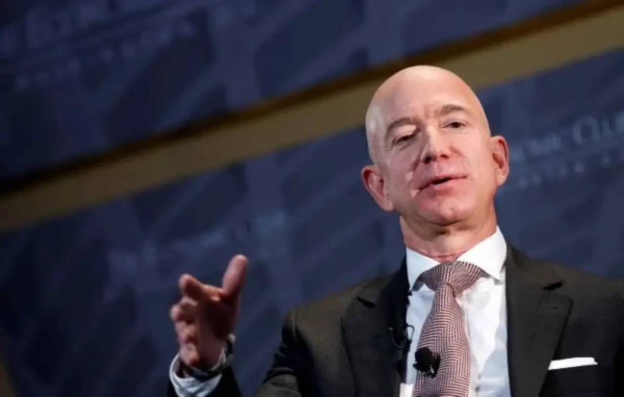 Servet yarışı devam ediyor! Dünyanın en zenginleri açıklandı 11