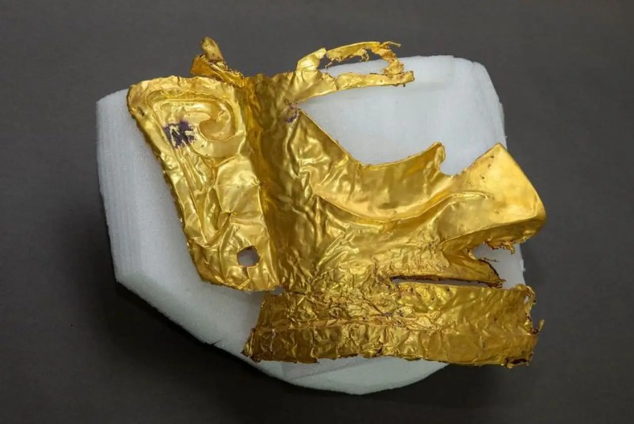 Çin’de Tarihi Değiştiren Şok Keşif! 3.000 Yıllık Altın Maske Kayıp Bir Medeniyeti Ortaya Çıkardı 5