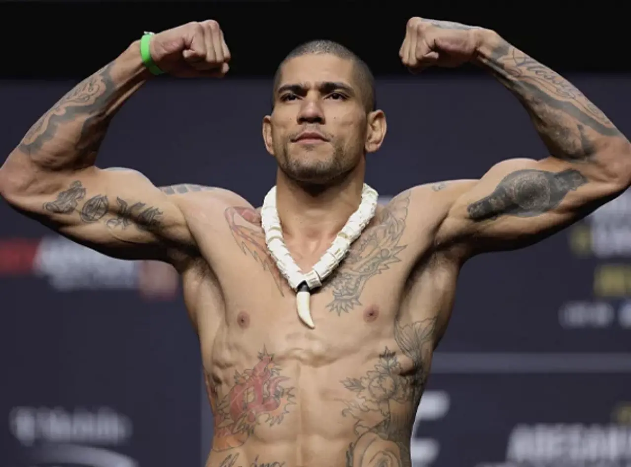 Alex "Poatan" Pereira Sakatlandı mı, Kimdir, Kaç Kilo, Boyu, Kaç Yaşında, Karnesi? Şampiyonun Bilinmeyen Hikayesi! 1