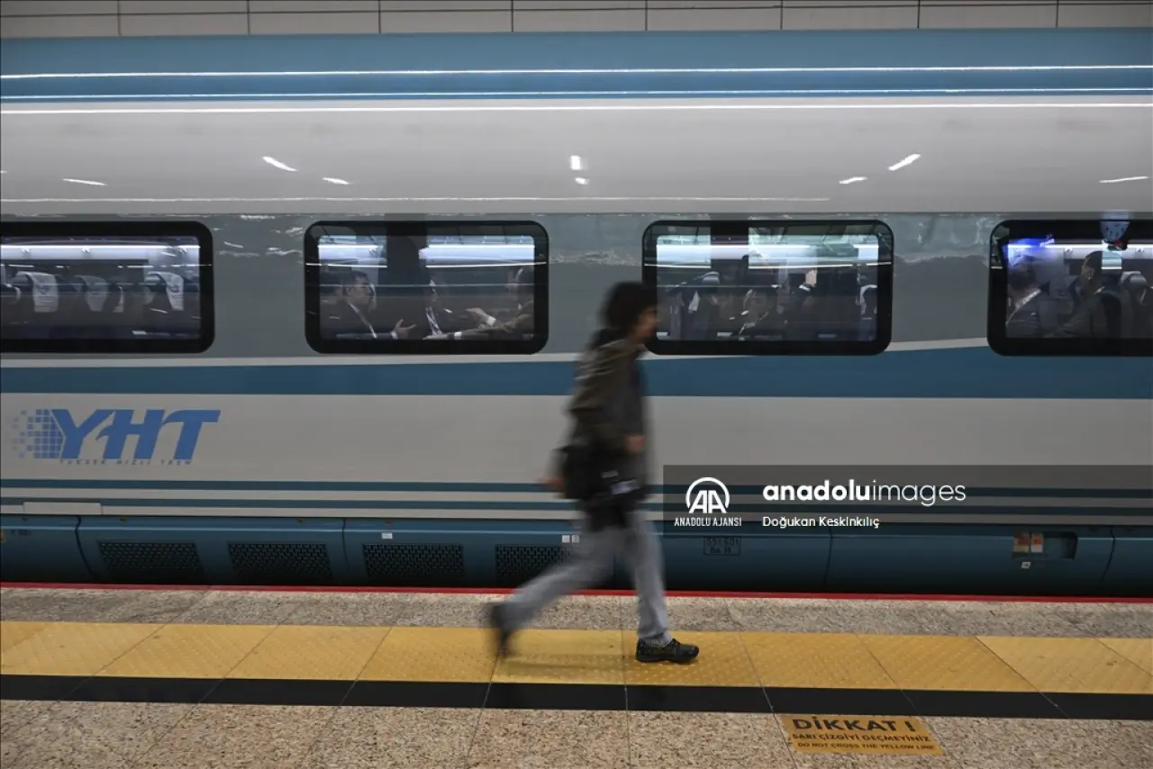 Güncel YHT Bilet Fiyatları Ne Kadar, Bayramda İndirim Olacak MI, İller Arası Mesafe Kaç Saat Sürüyor? 2