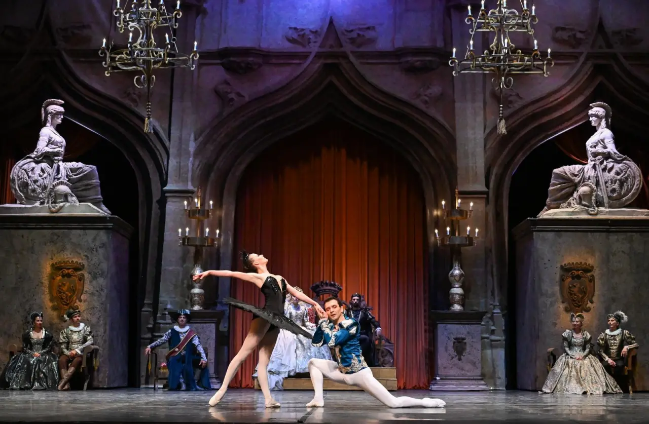 Türkiye sanatta altın çağını yaşıyor: Rekorlar kırıldı, yeni hedefler yolda! 2