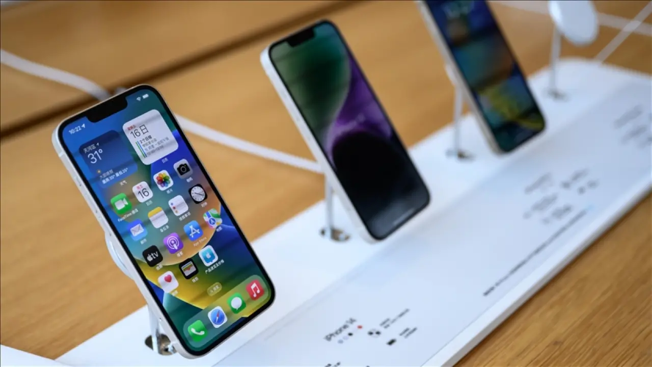 iOS 19 Güncellemesi Alacak iPhone Modelleri Belli Oldu! iPhone 11 Listede mi? 2