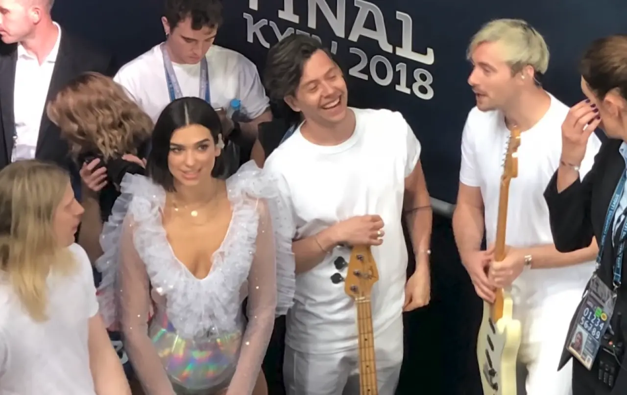 2018 Şampiyonlar Ligi Finalinde Sürpriz Aşk İddiası: Dua Lipa, Asensio'yu Yalanladı ama Ronaldo Detayı Şaşırttı! 5