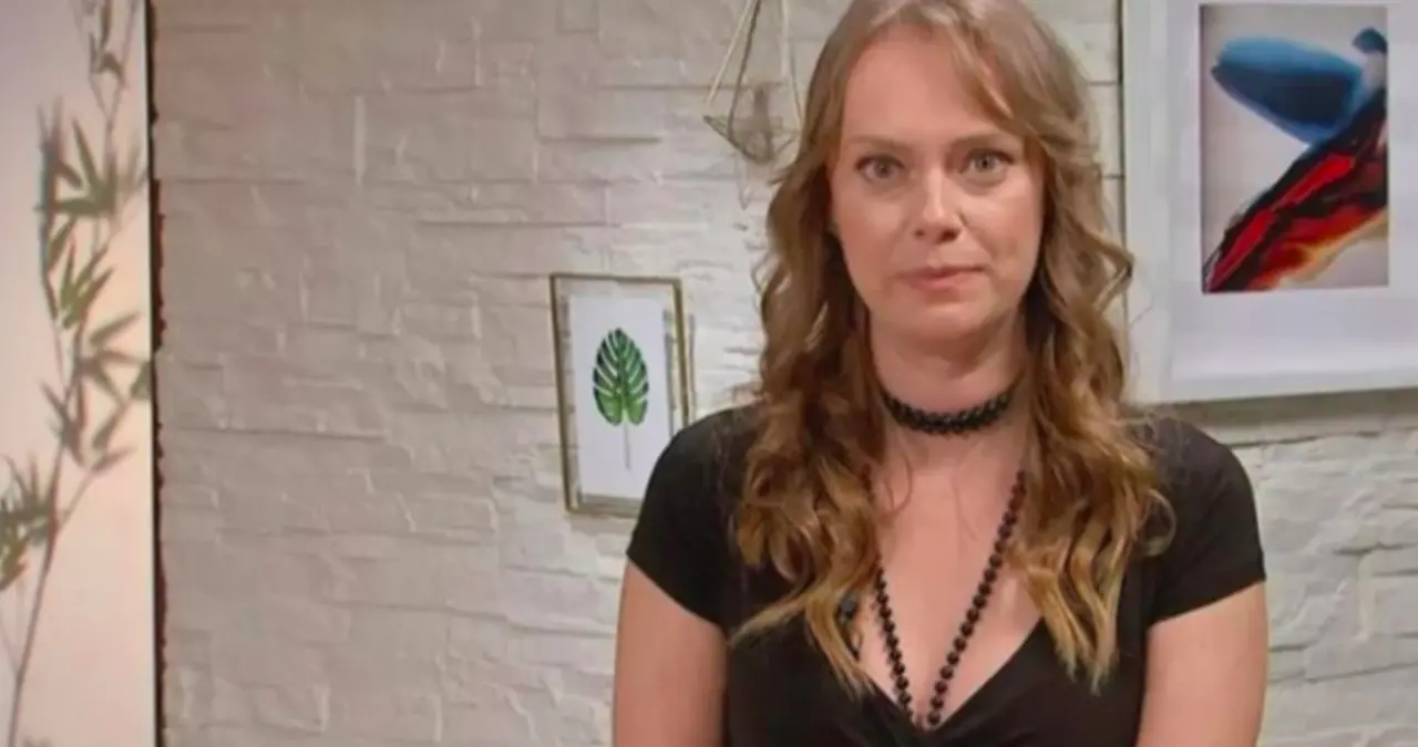 Yeliz Akkaya Kimdir? Aslen Nereli, Kaç Yaşında, Evli mi, Boyu ve Kilosu, Sevgilisi Kim, Kocası Kim? Sarışın Oyuncu Hakkında Her Şey! 3