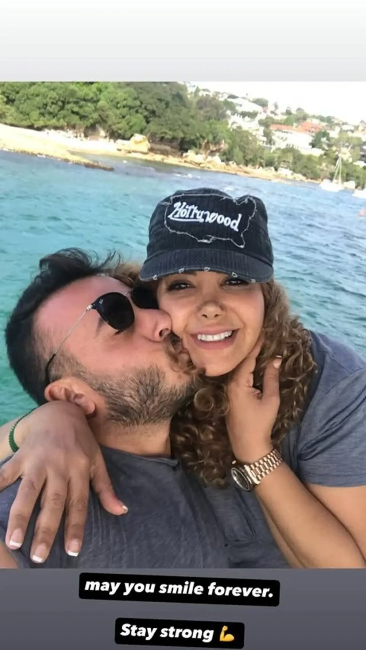 Tanyeli'nin Sağlık Durumu Ciddiyetini Koruyor: Sanat Dünyasından Büyük Destek! 2