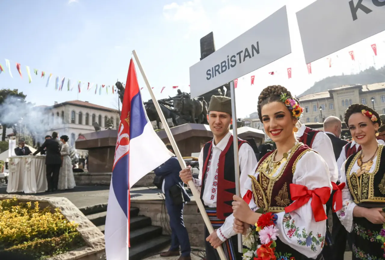 Nevruz Nedir, Kökeni Nereye Dayanıyor, Nervuz Ne Zaman, Nasıl Kutlanır? Nevruz Kutlamaları ve Tarihçesi 3