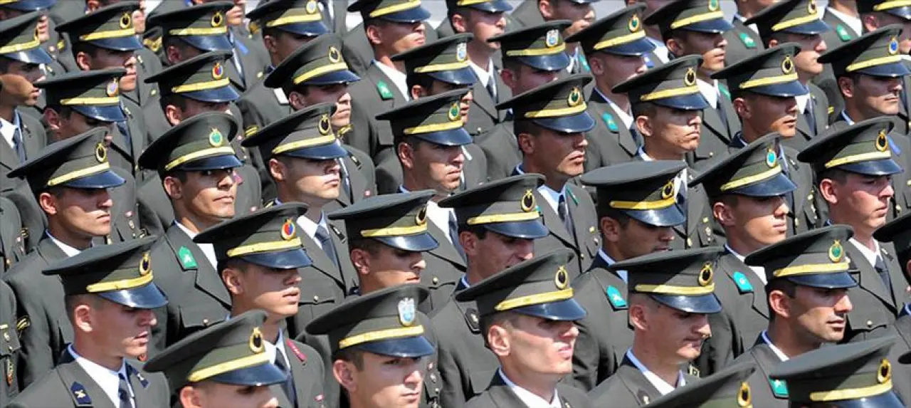 Askeri Askeri Öğrencilere Şok Yasa! Artık Fakülte veya Bölüm Değişikliği Yapamayacaklar 4