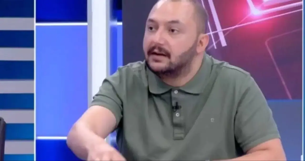 Siyaset Bilimci Onur Alp Yılmaz Kimdir? Nereli, Kaç Yaşında, Alevi mi ve Evli mi? 4