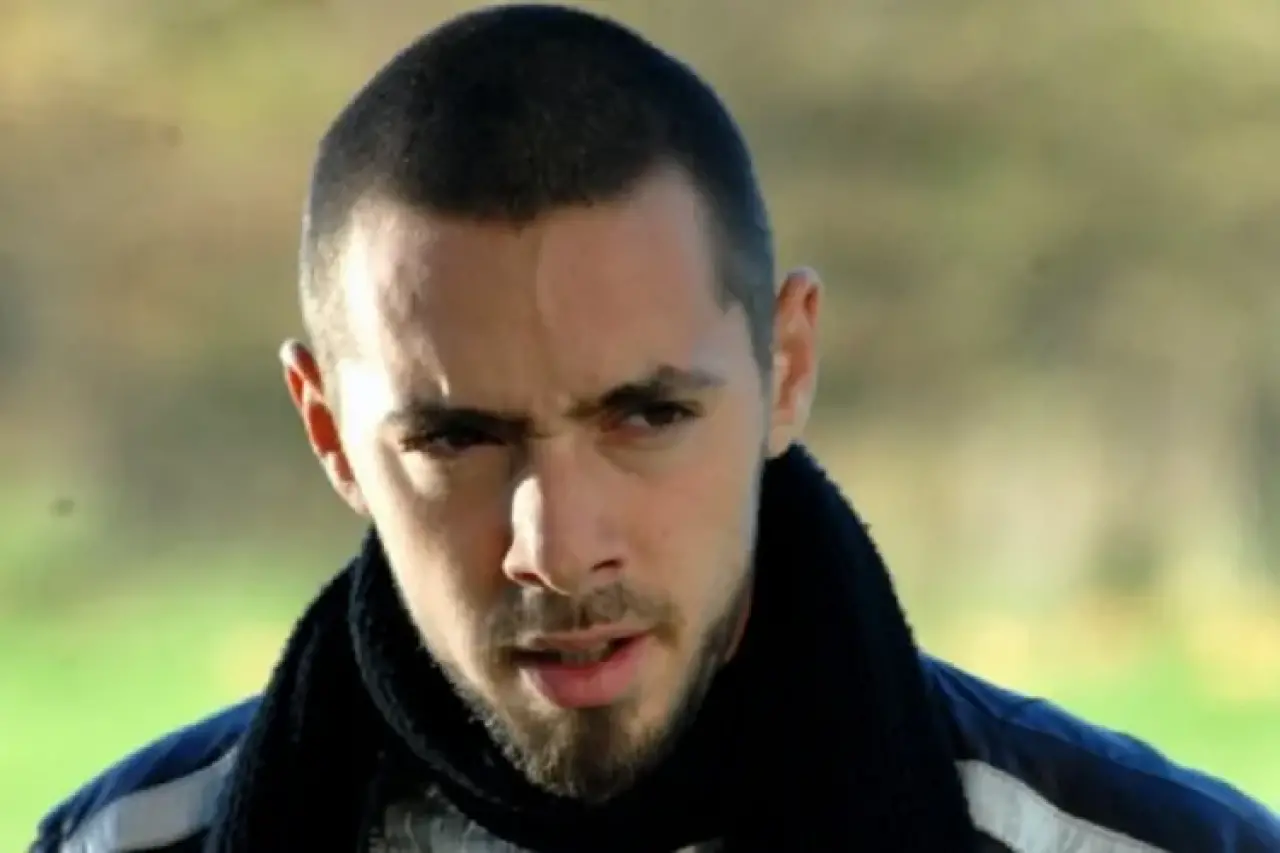 Yönetmen Osman Sınav’ın Oğlu Yusuf Ömer Sınav Kimdir? Kaç Yaşında, Sevgilisi Kim, Evli mi? 1