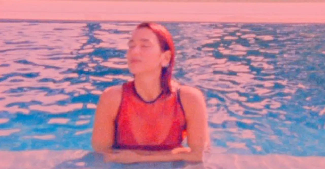 Dua Lipa’nın "Radical Optimism" Albümündeki Şarkıların Gizli Mesajları Ortaya Çıktı! 12