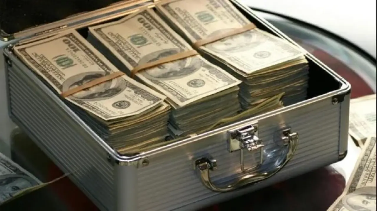 Servet yarışı devam ediyor! Dünyanın en zenginleri açıklandı 3