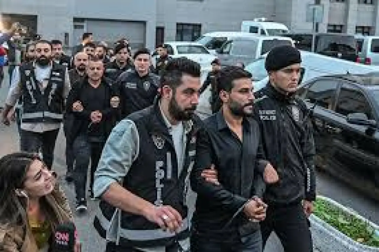 Alper Kürşat Polat Kimdir, Kaç Yaşında, Evli Mi, Boyu, Kaç Çocuğu Var, Instagram Hesabı? 2