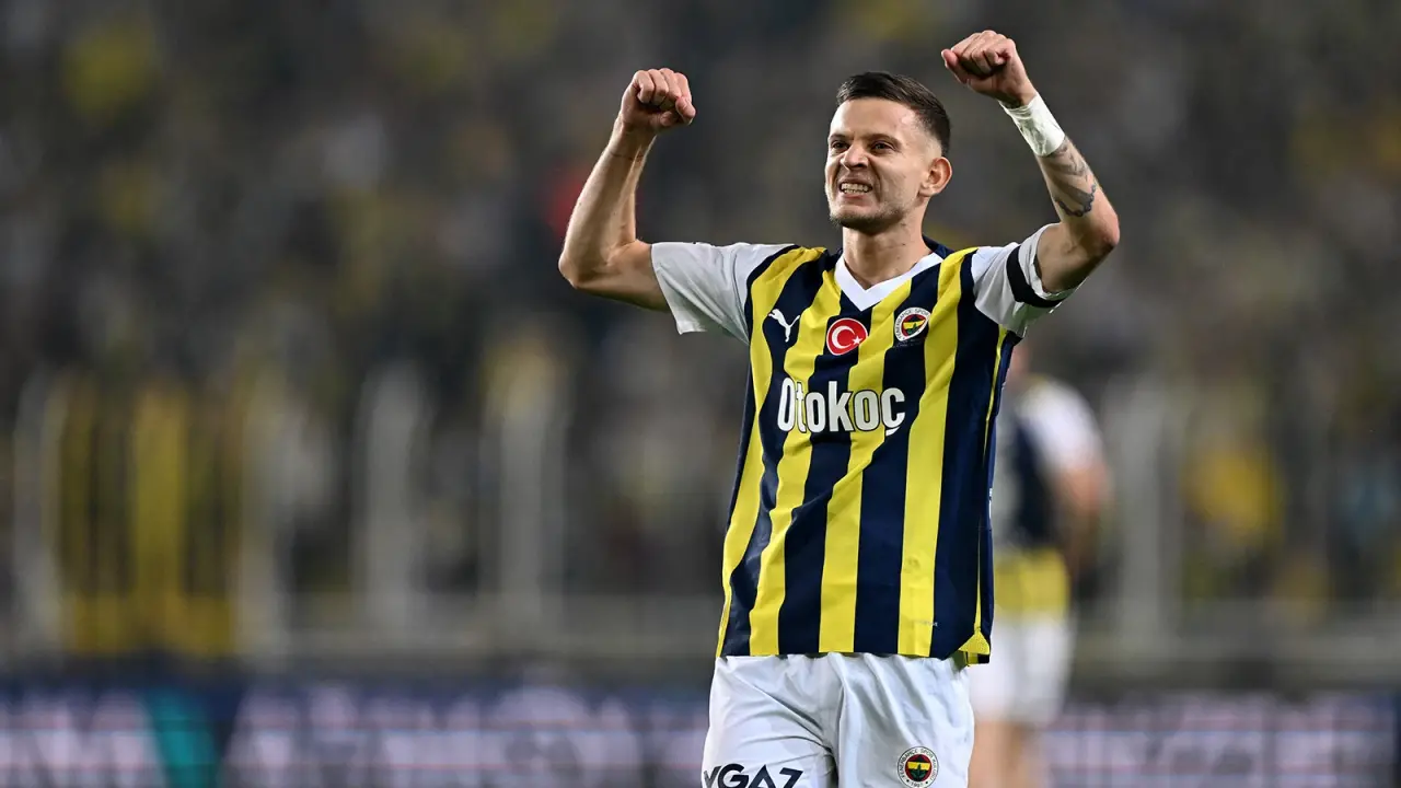 Szymanski İçin Transfer Savaşı Başladı: Fenerbahçe’nin Talebi Dudak Uçuklattı! 4