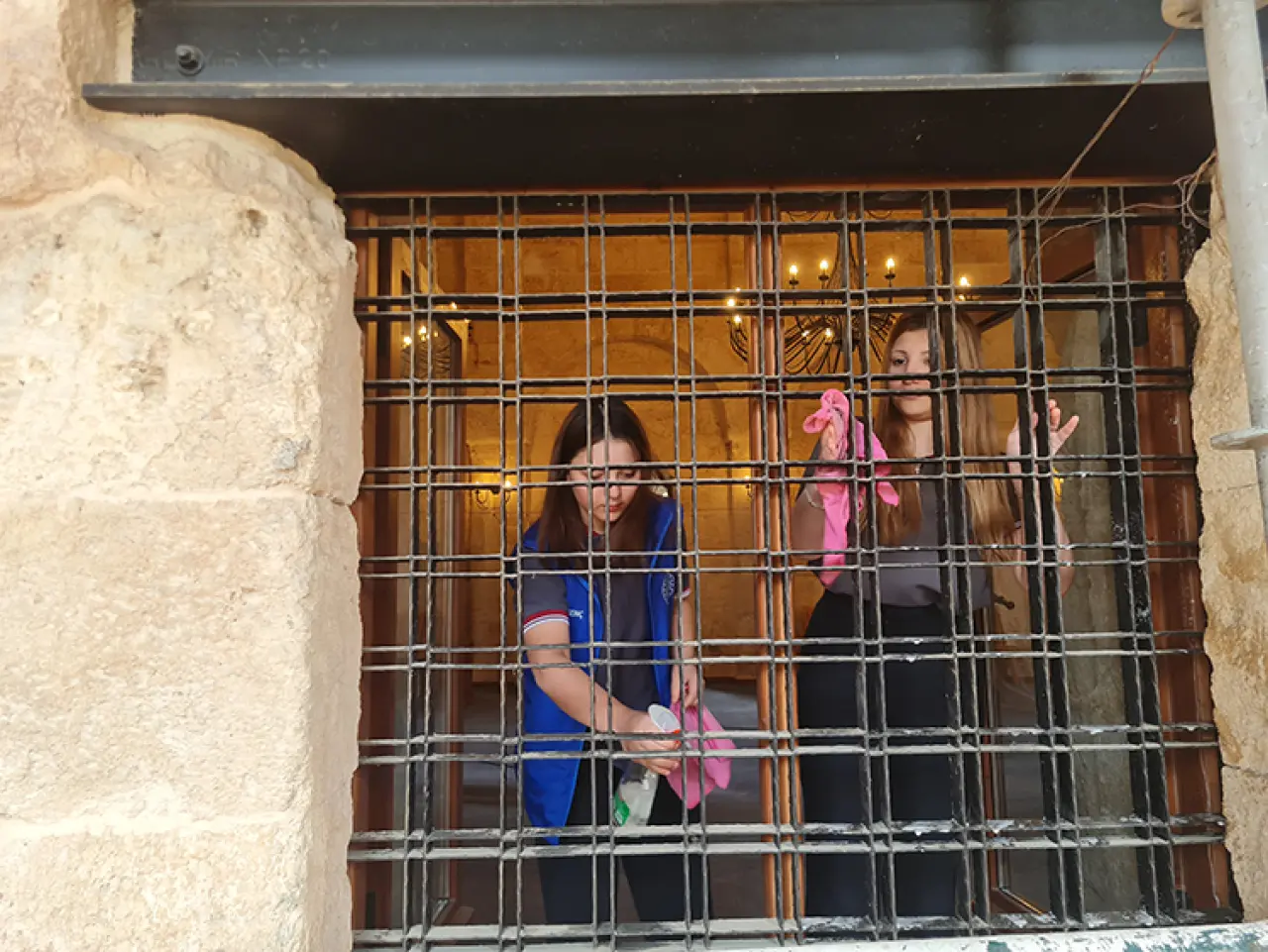 1800 Yıllık Mirası Gençler Ayağa Kaldırdı: Ramazan Bayramı’na Gönüllü Temizlik Desteği 2