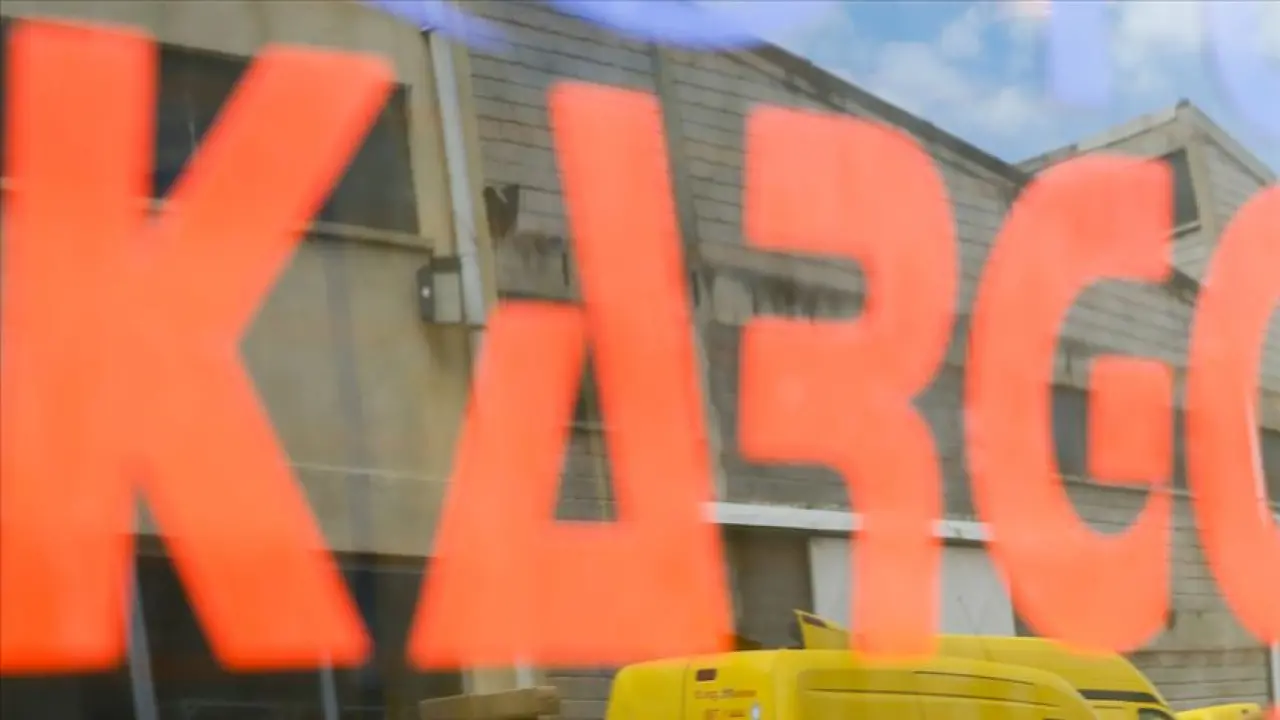 2025 Ramazan Bayramı'nda Kargolar Çalışıyor mu, Arefe Günü Teslimat Yapılacak mı? Bayramda Kargo Bekleyenler Dikkat 2