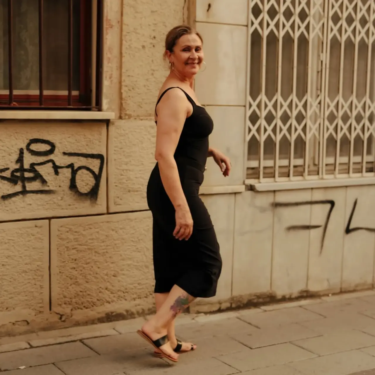 Uzak Şehir Sadakat Kimdir? Gonca Cilasun, Uzak Şehir Dizisinde Derin Bir Karakterle İzleyici Karşısında 5