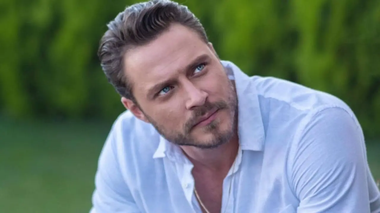 Burak Çelik Sevgilisi Kim, Sevgilisi Var mı, Sevgilisi Nereli, Kaç Yaşında ve Instagram Hesabı Var mı? 2