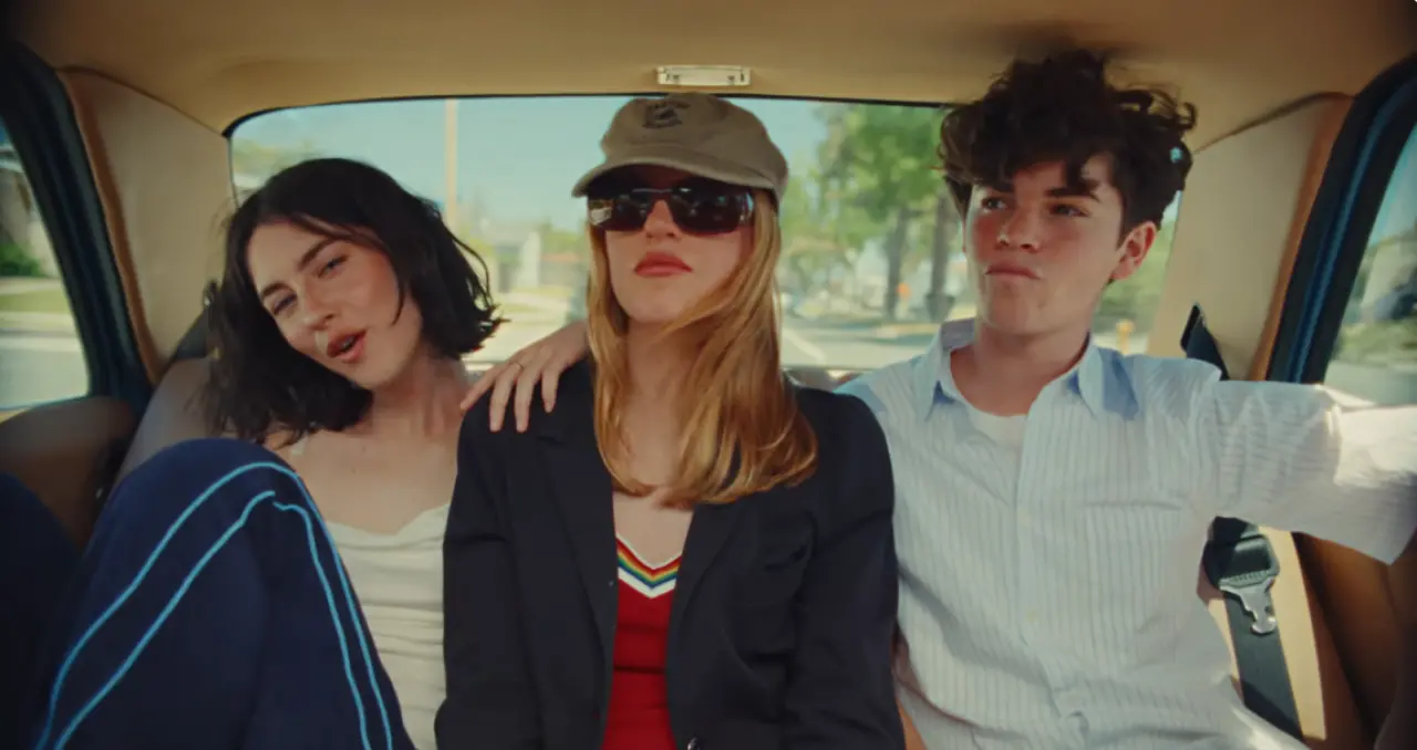 Gracie Abrams’tan İçten ve Cesur Bir Müzikal Günah Çıkartması: Seni Seviyorum, Özür Dilerim! 2