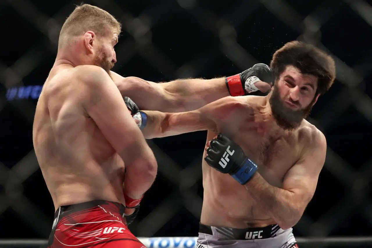 Magomed Ankalaev Dağıstanlı mı, Kimdir, Kaç Kilo, Boyu, Karnesi? UFC 313’te Pereira’yı Devirmeye Geliyor1! 3