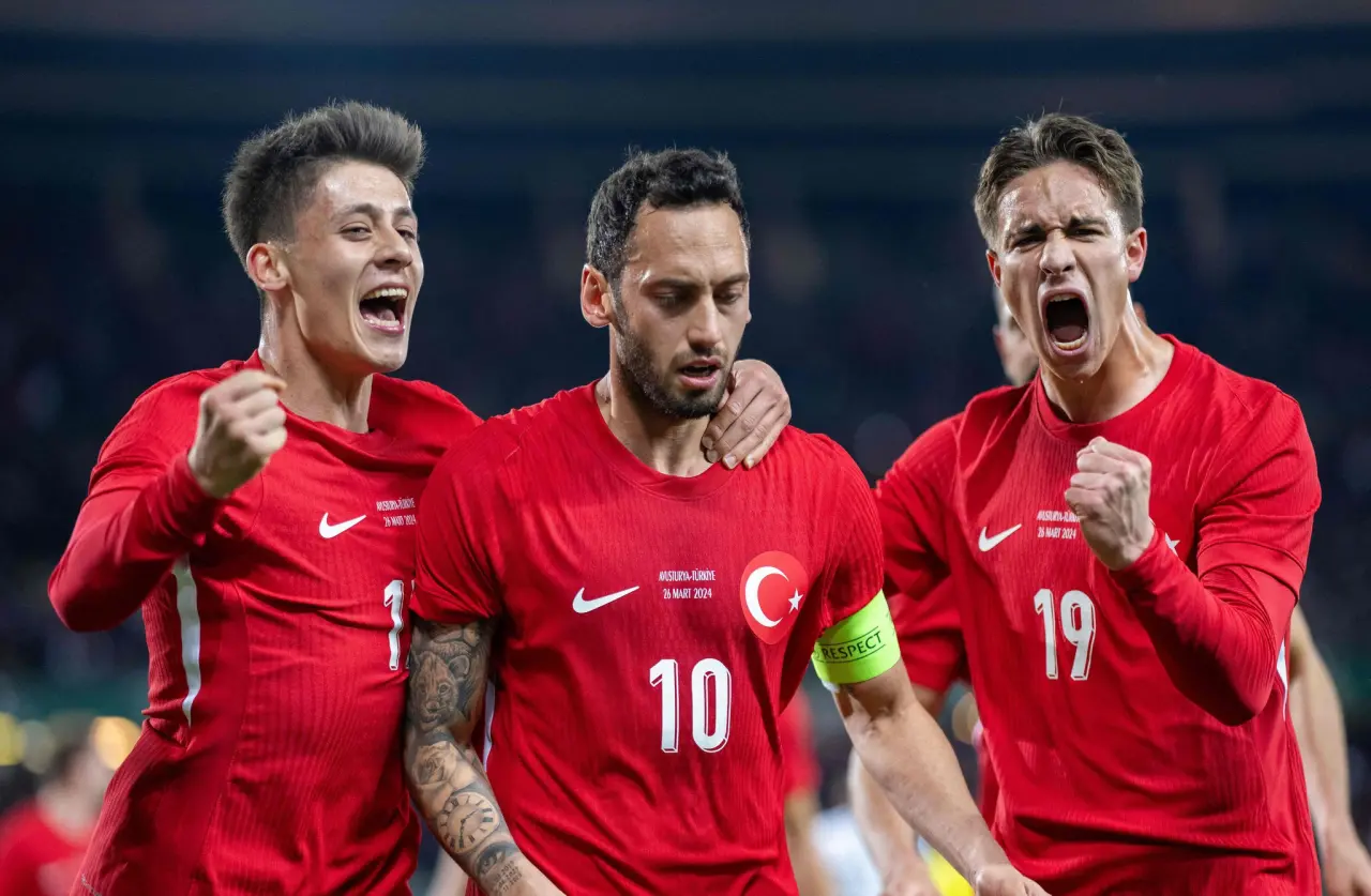 Serie A’da Türk Rüzgarı: Hakan Çalhanoğlu’nun Yanına Bir Türk Daha Geliyor! 4