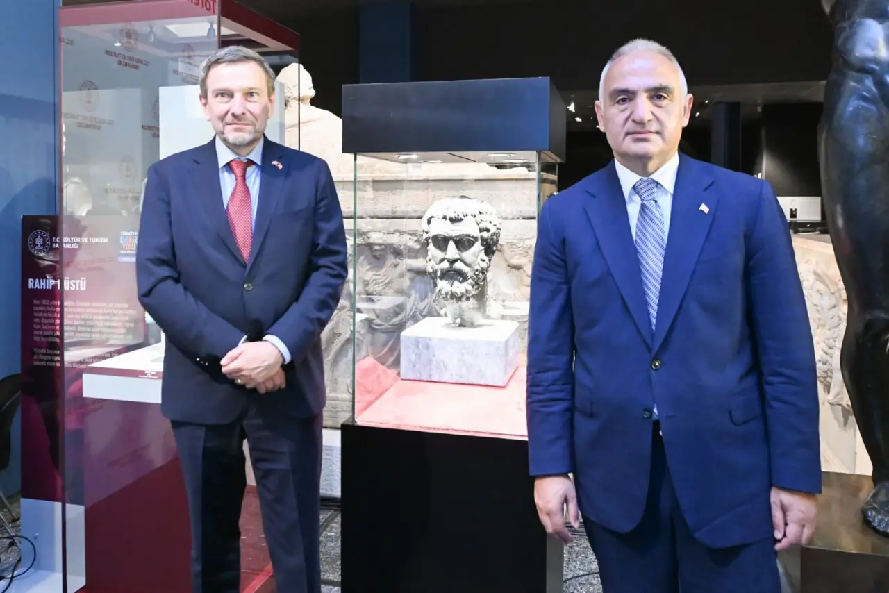 Türkiye kültürel mirasına sahip çıkıyor: 13 bin eser geri kazanıldı! 2