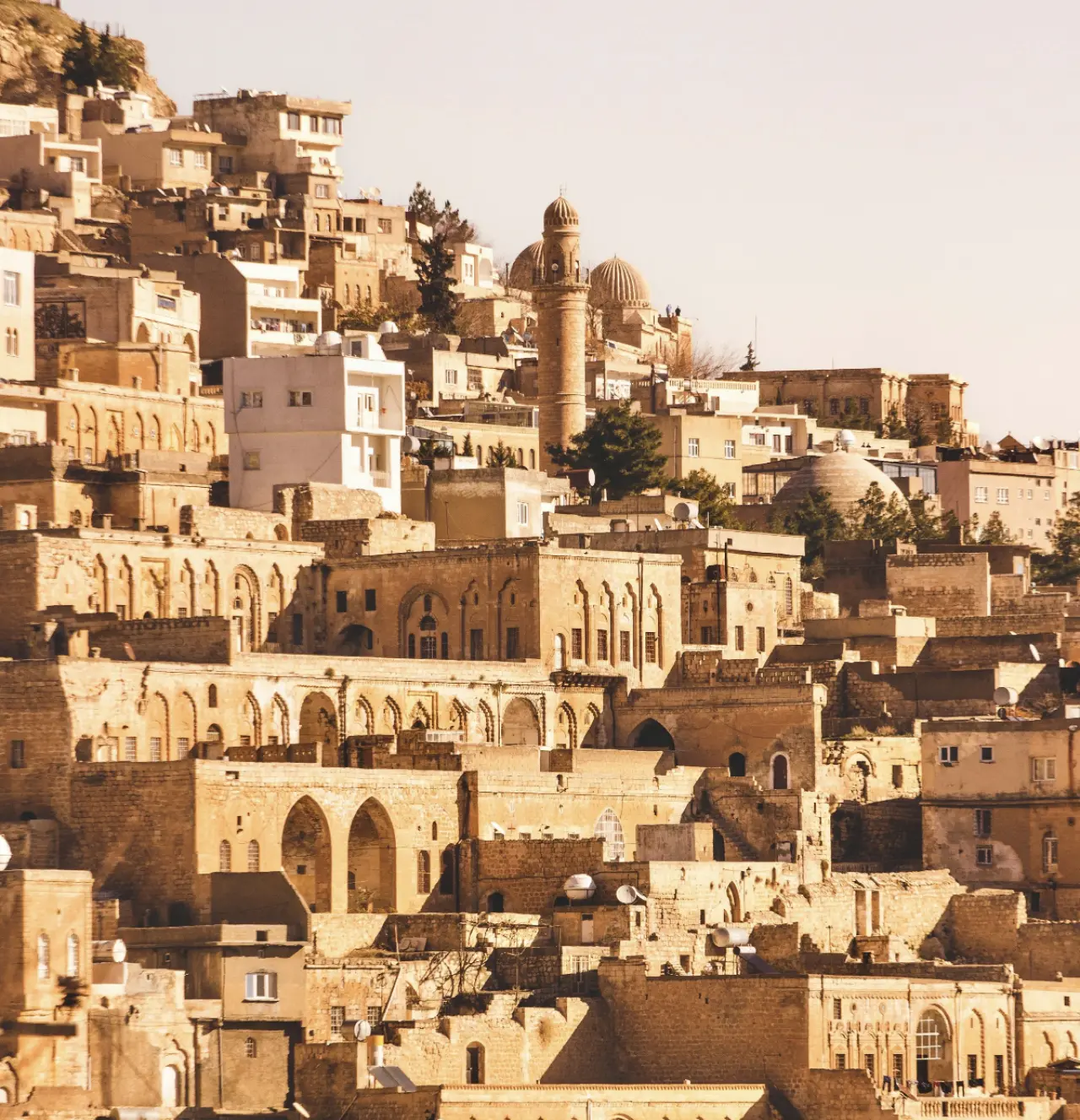 Taş evleri, sokakları ve tarihi mekânlarıyla: Mardin 11