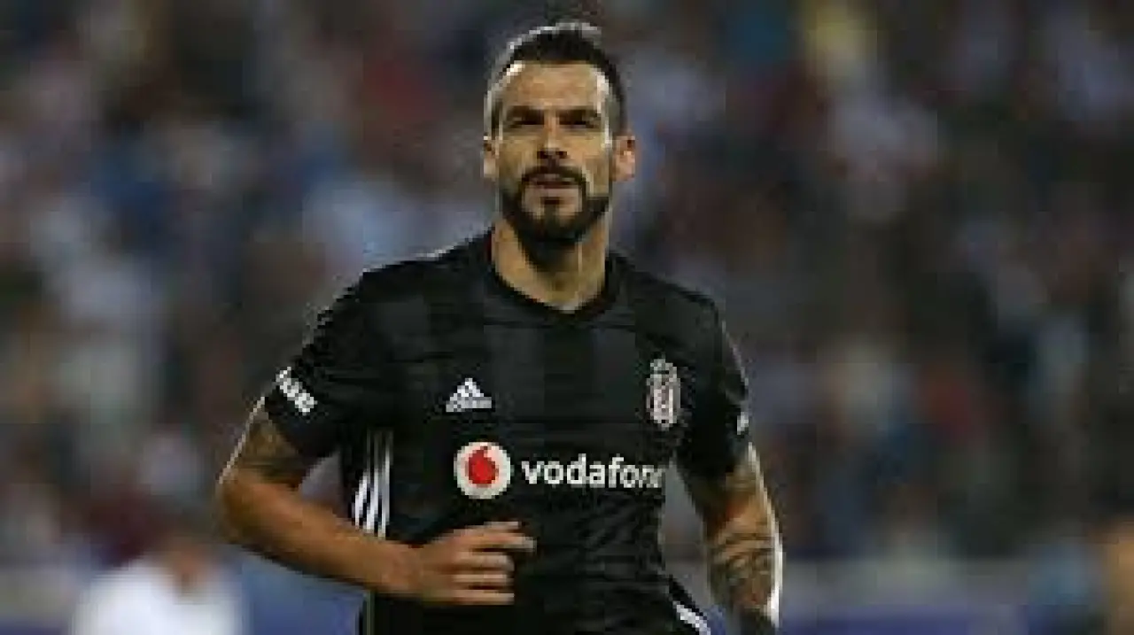 Álvaro Negredo Kimdir, Kaç Yaşında, Nereli, Kaç Gol Attı, Hangi Taakımlarda Oynadı? 4