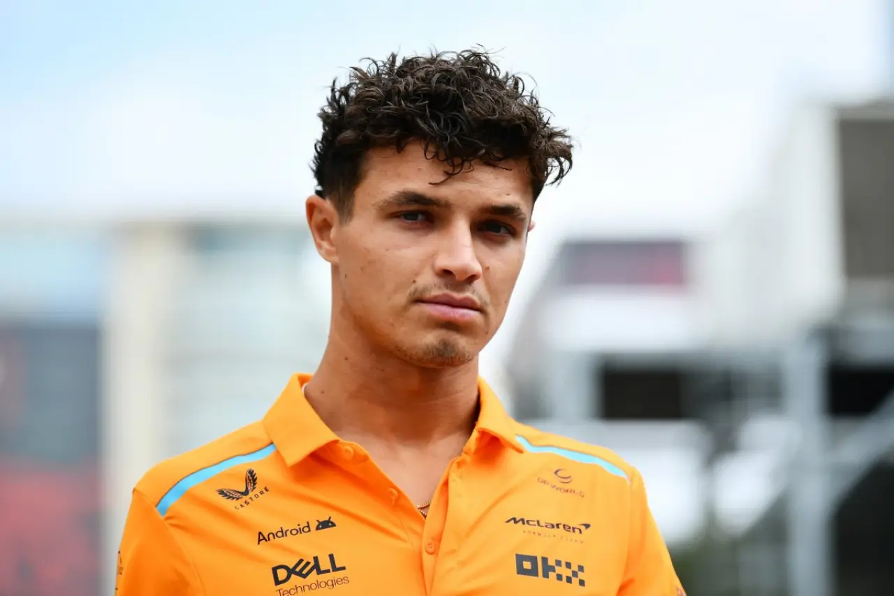 Lando Norris Kimdir, Kaç Yaşında, Nereli, Sevgilisi Var mı, Hangi Takımda Yarışıyor, Başarıları Neler? 7