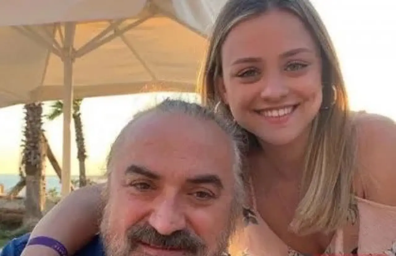 Volkan Konak'ın Kızı Şimal Konak Kimdir, Alevi mi, Aslen Nereli, Sevgilisi Kim, Evli mi ,Kaç Yaşında? 4