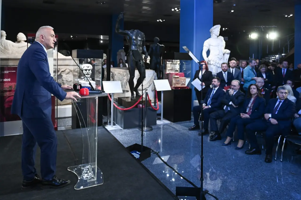 Türkiye kültürel mirasına sahip çıkıyor: 13 bin eser geri kazanıldı! 4