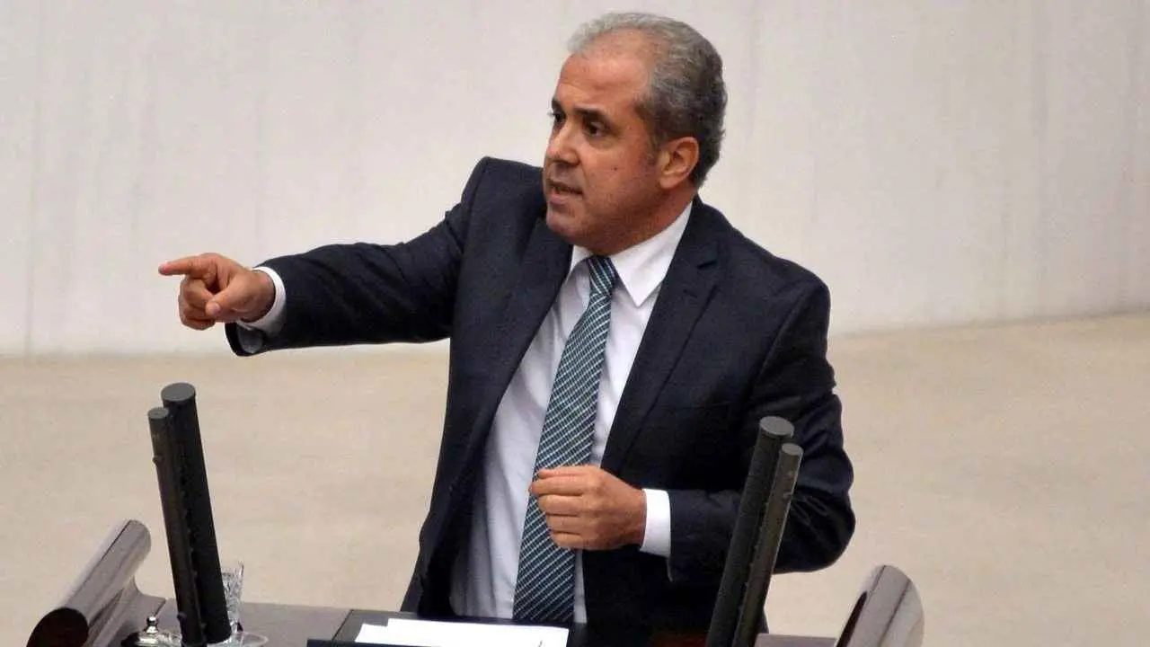 Şamil Tayyar Kimdir, Aslen Nereli, Kaç Yaşında, Ne İş Yapıyor, Evli Mi? 3