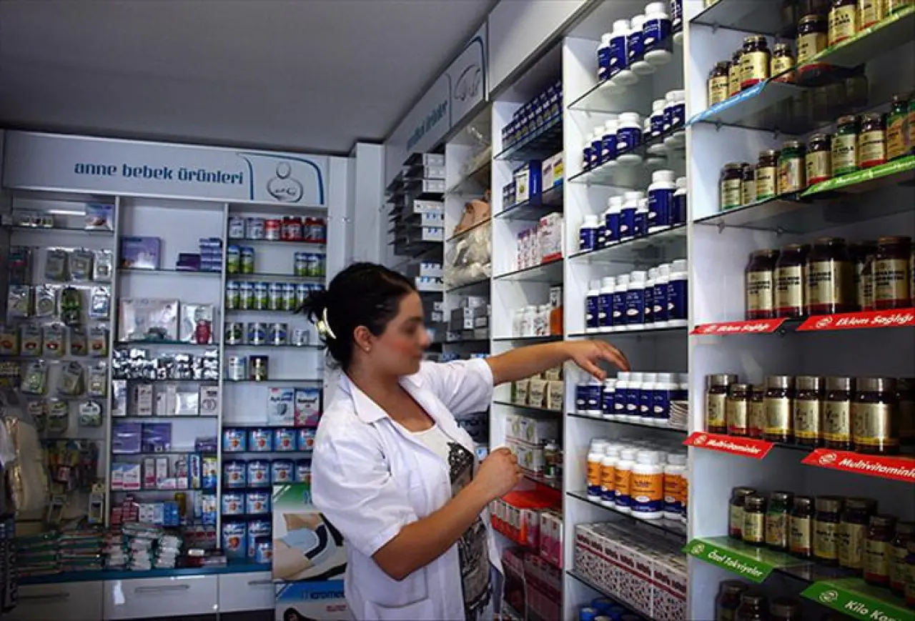 2025 Bayramda Eczaneler Açık mı, Nöbetçi Eczane Nasıl Bulunur, Sağlık Ocakları Hizmet Veriyor mu? 4
