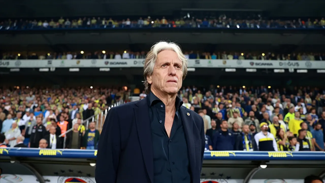 Jorge Jesus'tan Sitem Dolu Fenerbahçe Açıklamaları: Mourinho'ya Yapılan Cömertlik Bana Yapılmadı! 2
